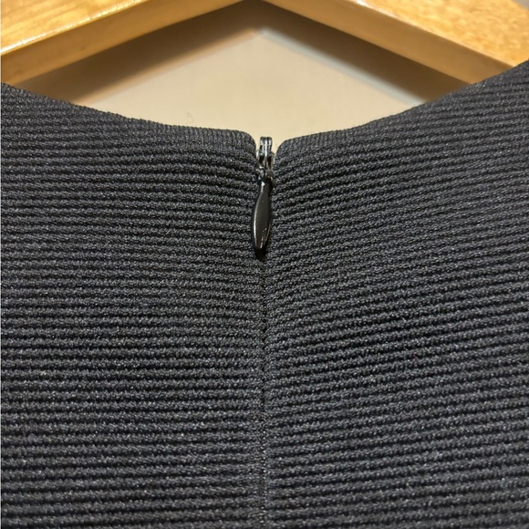 MARISA MINICUCCI Designer Structured Black Dress - Picture 4 of 9